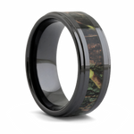 Camo Ring in Black Ceramic with Leaves and Branches 