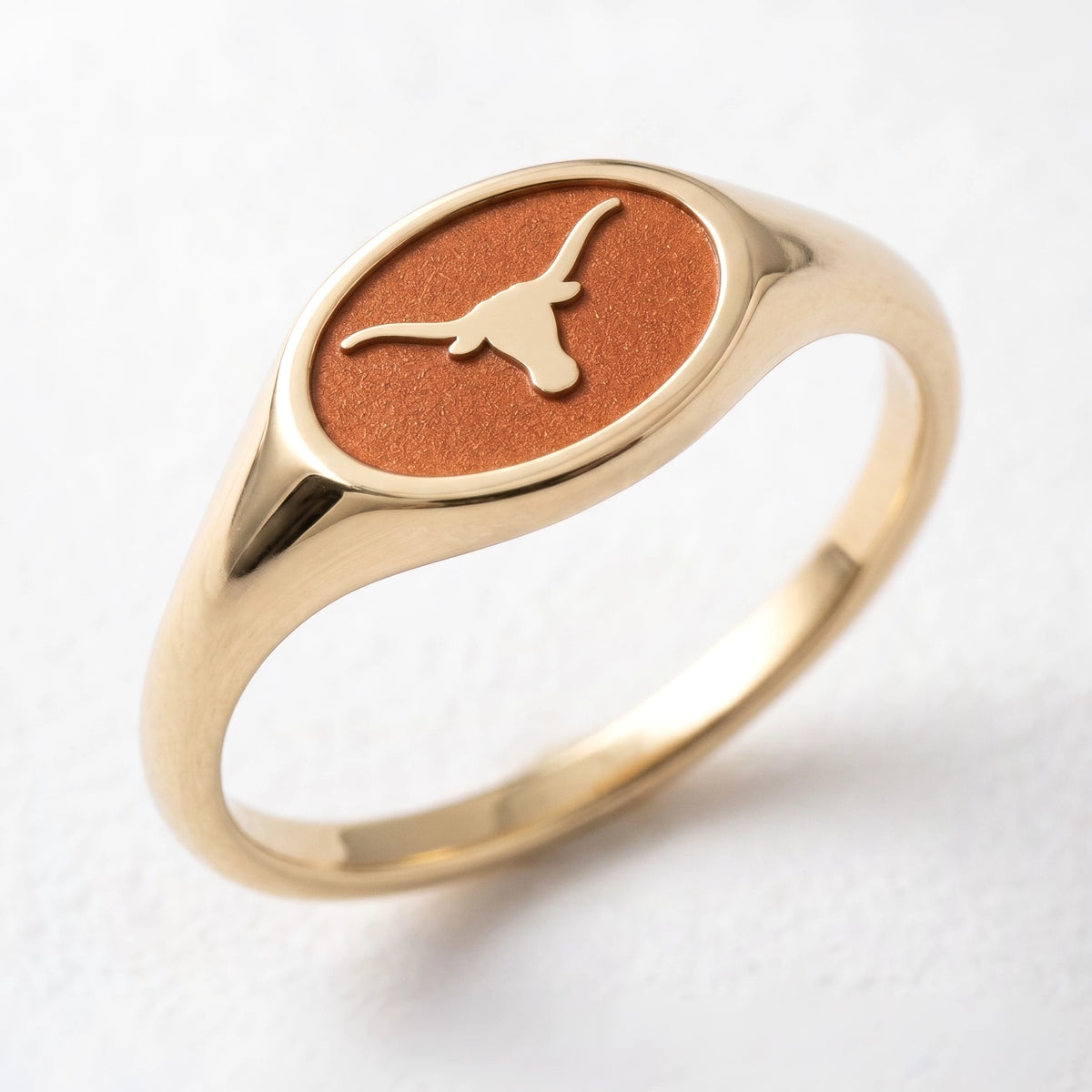 University of Texas small oval signet ring with Longhorn emblem in polished 14K yellow gold
