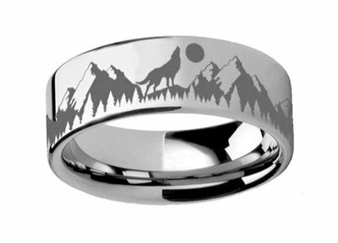 wolf howling at the moon ring